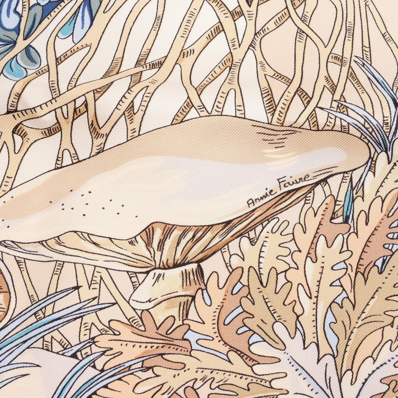 Hermès Hermès Carré 90 "LIle Deserte" Silk handkerchief in Beige Beige