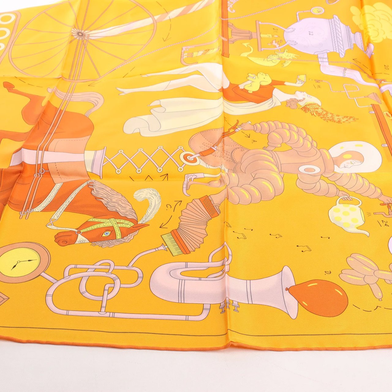 Hermès Hermès Carré 90 "Tea for Two" Silk handkerchief in Orange Oranje