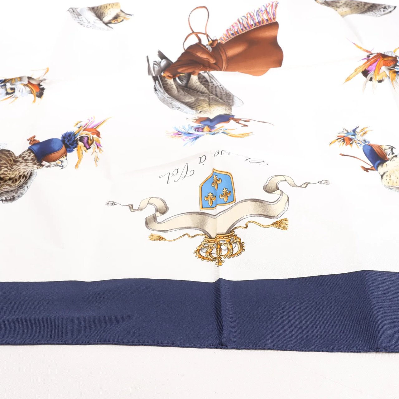 Hermès Hermès Carré 90 "Chasse a Vol falconry" Silk handkerchief in Navy Blue Blauw