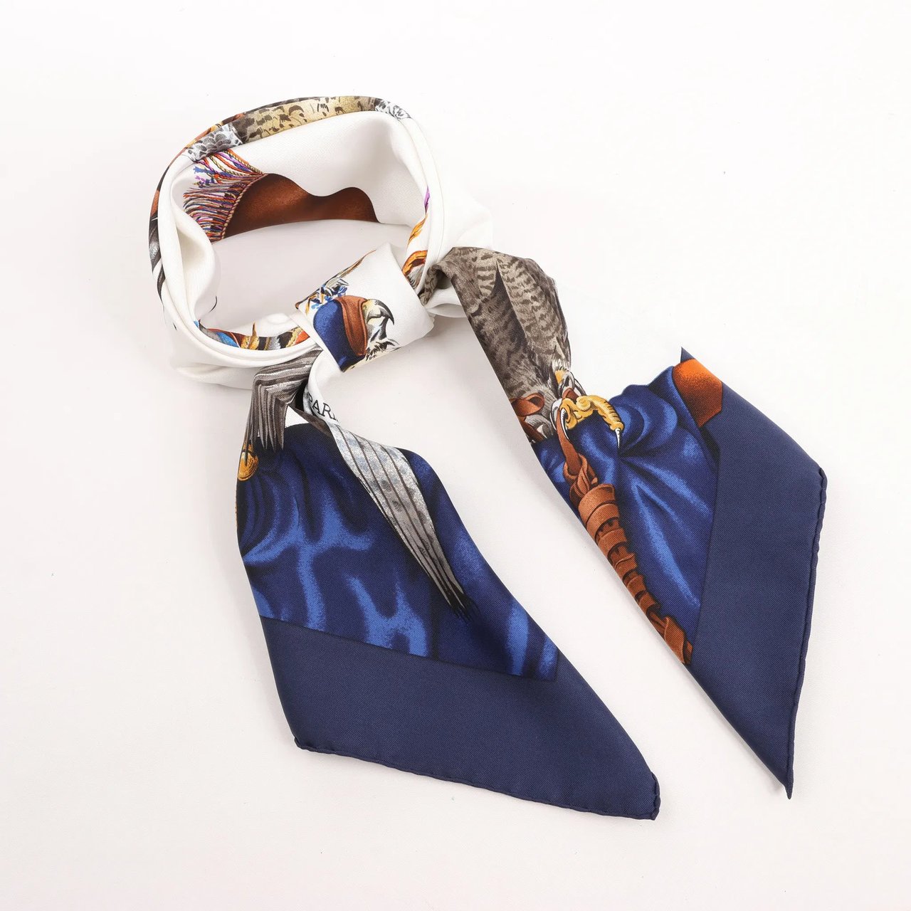 Hermès Hermès Carré 90 "Chasse a Vol falconry" Silk handkerchief in Navy Blue Blauw
