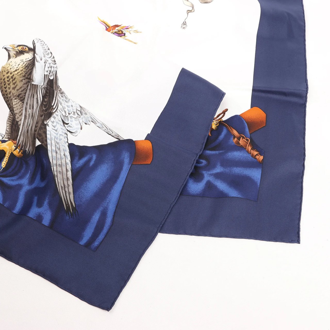 Hermès Hermès Carré 90 "Chasse a Vol falconry" Silk handkerchief in Navy Blue Blauw