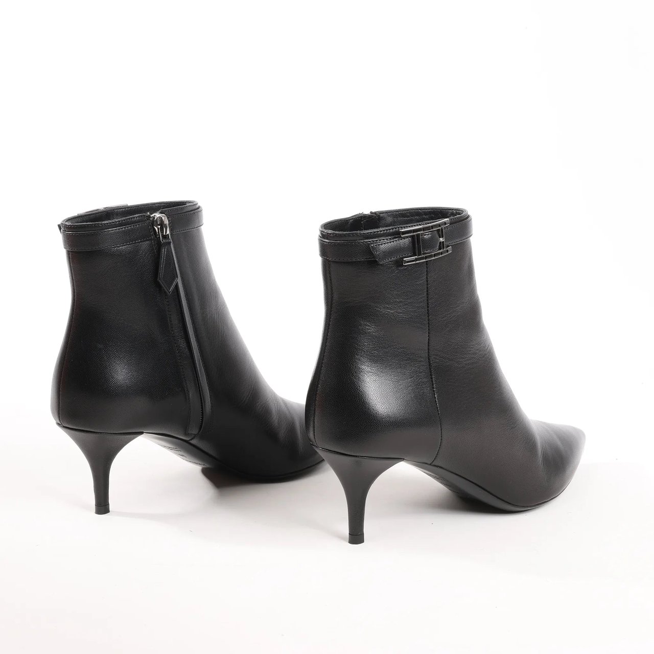 Hermès Hermes Leather Ankle Boots in Black, Size 38.5 EU Zwart