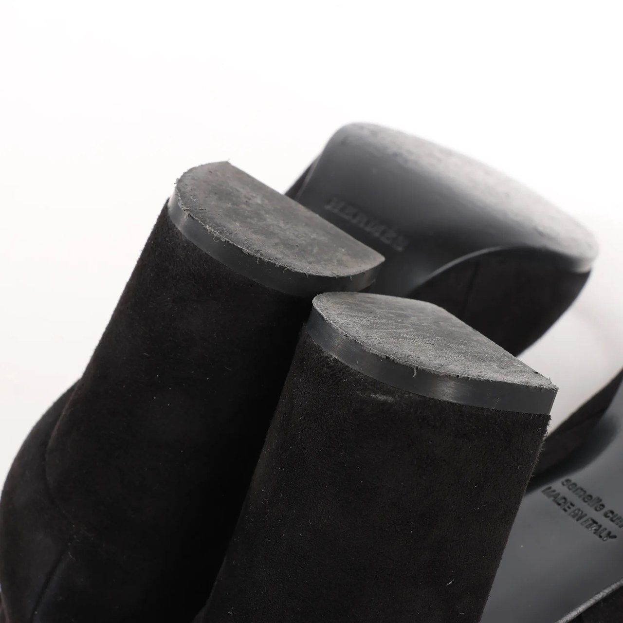 Hermès Hermes Saint Germain Kelly Metal Fittings Suede Ankle Boots in Black, Size 37 EU Zwart