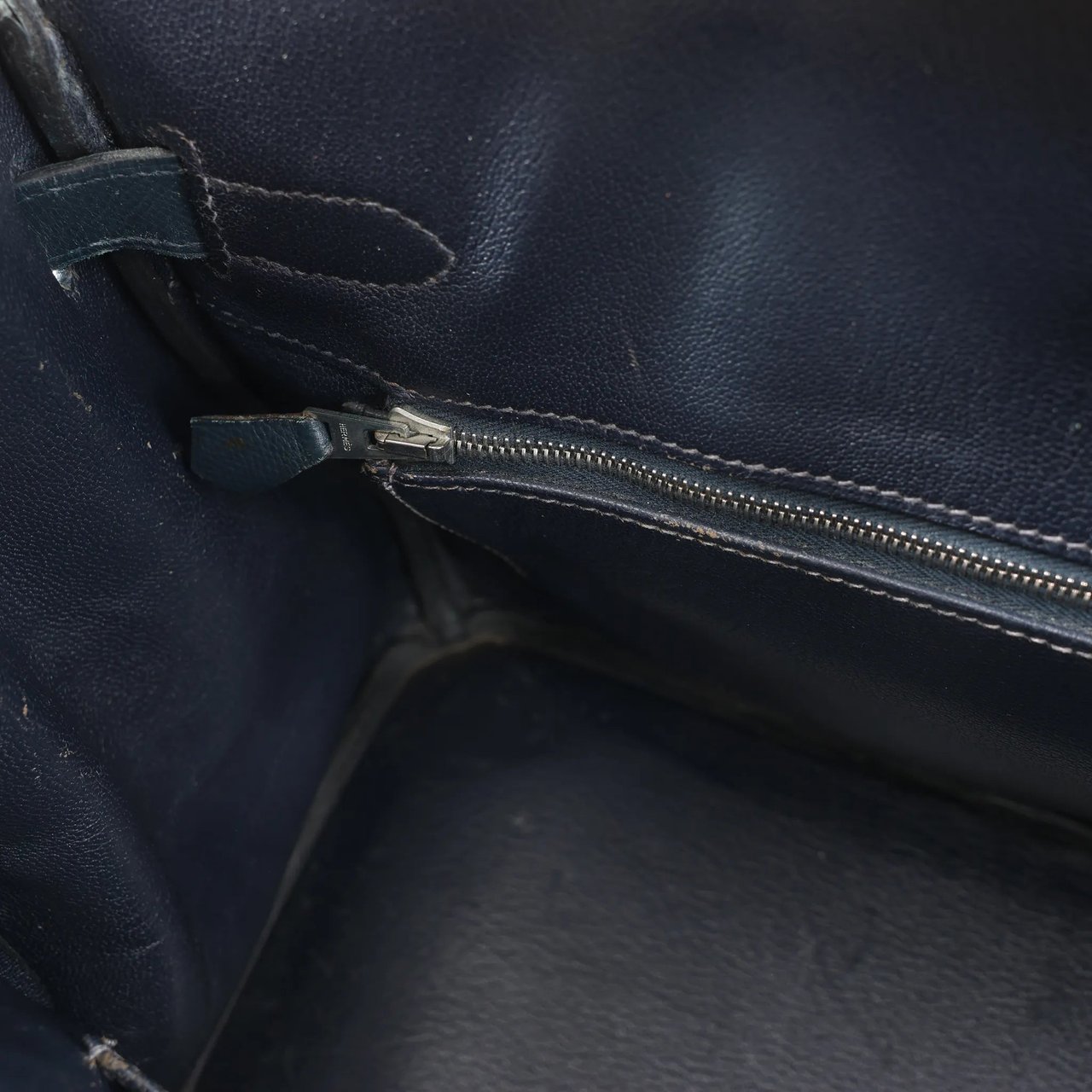 Hermès HERMES Birkin 30 Le Tournay Veau Epsom Handbag in Navy Blue □D: 2000 Navy