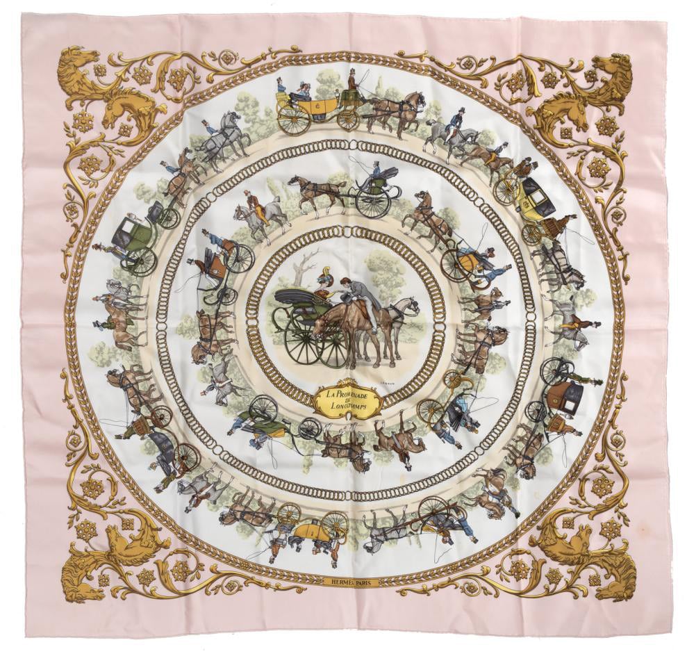 Hermès Hermès Carré 90 "LA PROMENADE DE LONGCHAMPS" Silk handkerchief in Pink Roze