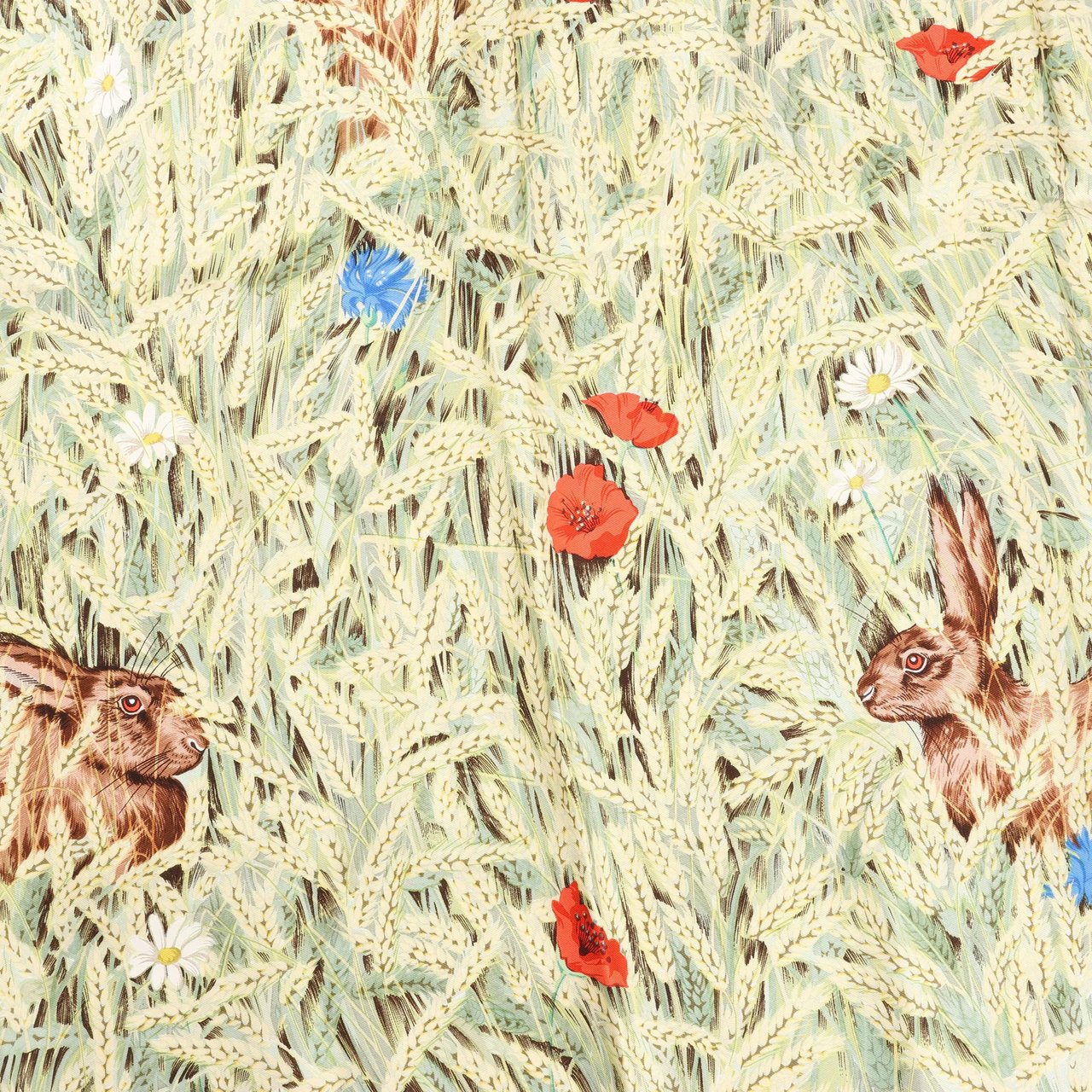 Hermès Hermès Carré 90 "Lapins Dans un Champ de blé" Silk handkerchief in Green Groen