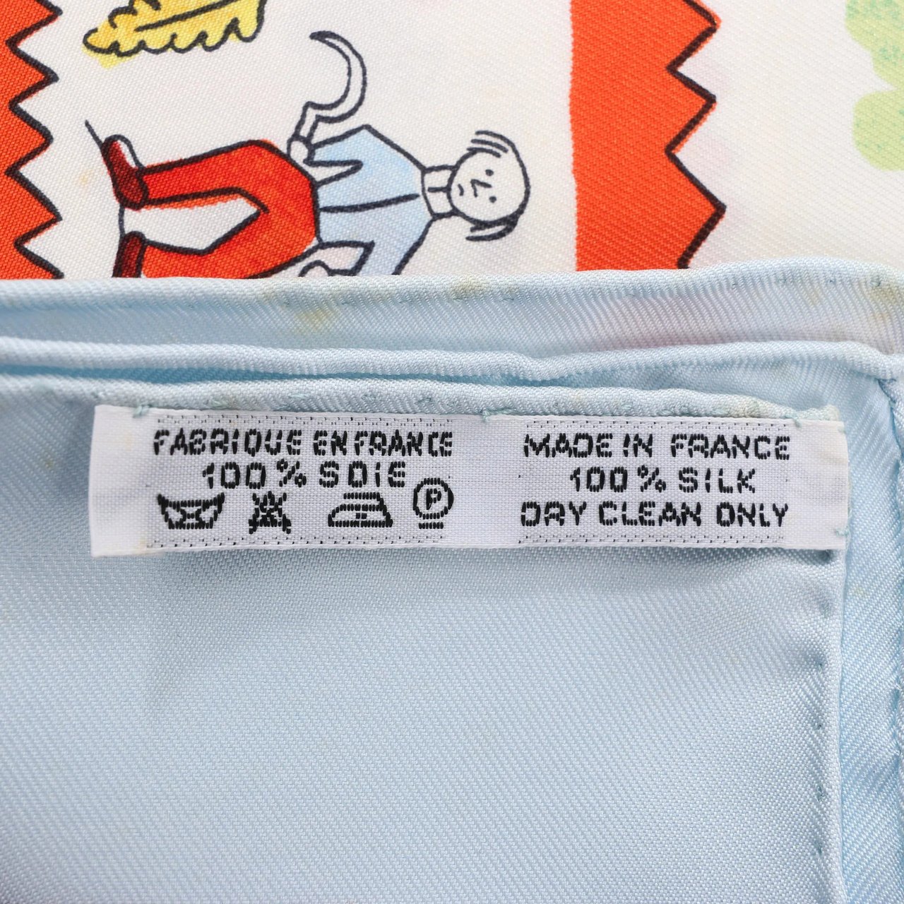 Hermès Hermès Carré 90 "RETOUR A LA TERRE" Silk handkerchief in Light Blue Blauw