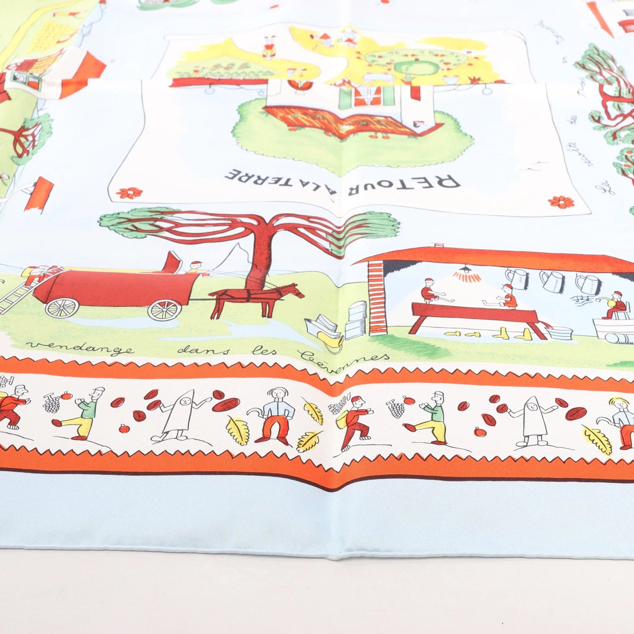 Hermès Hermès Carré 90 "RETOUR A LA TERRE" Silk handkerchief in Light Blue Blauw