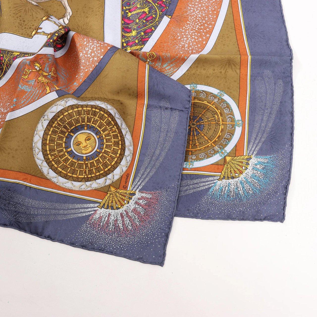 Hermès Hermès Carré 90 "FEUX D’ARTIFICE" Silk handkerchief in Navy Blue x Brown Blauw