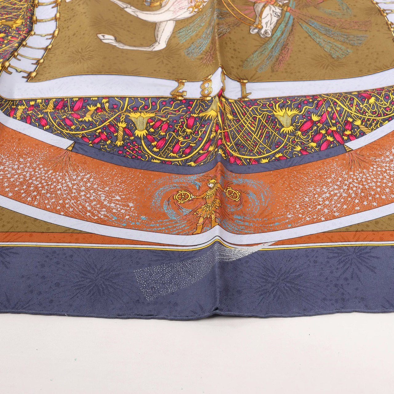 Hermès Hermès Carré 90 "FEUX D’ARTIFICE" Silk handkerchief in Navy Blue x Brown Blauw