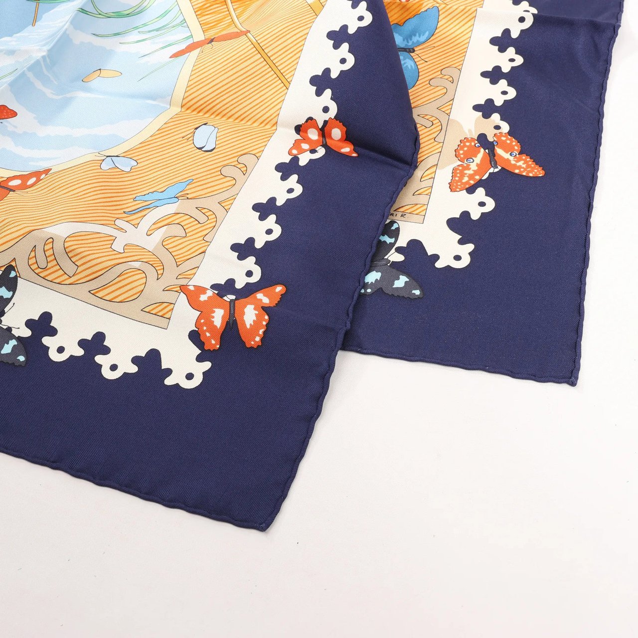 Hermès Hermès Carré 90 "VARANGUES" Silk handkerchief in Navy Blue x Orange Oranje