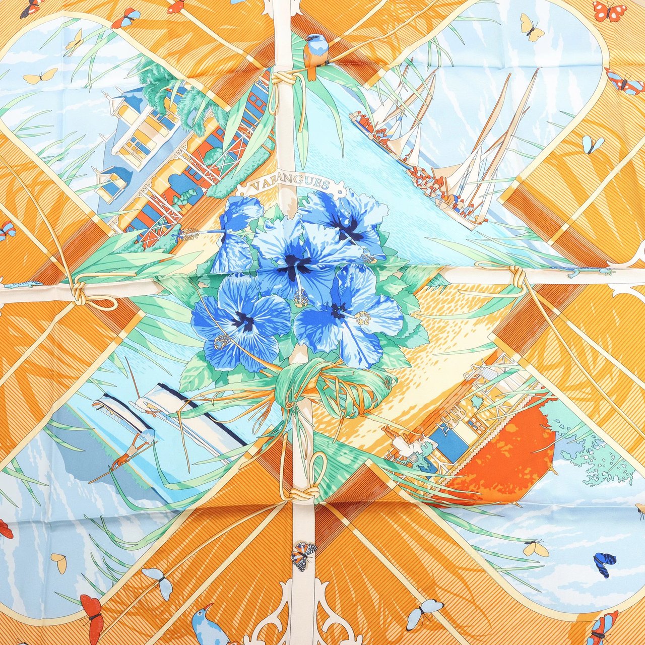 Hermès Hermès Carré 90 "VARANGUES" Silk handkerchief in Navy Blue x Orange Oranje