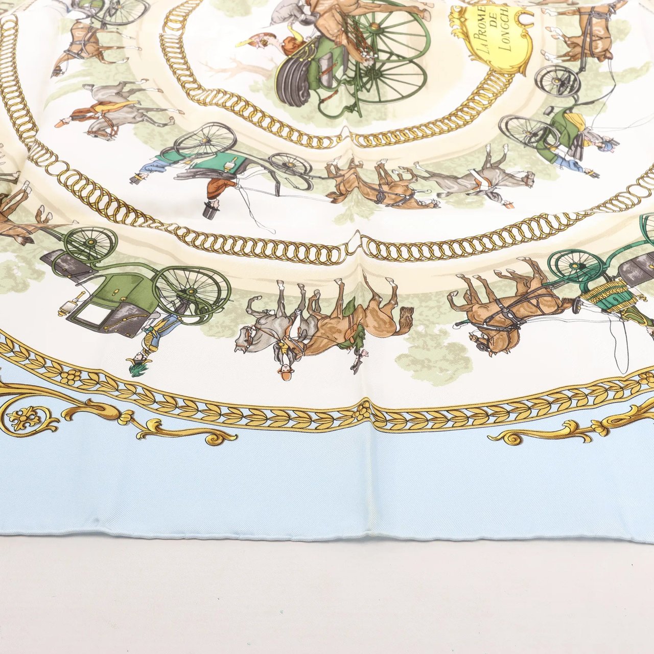 Hermès Hermès Carré 90 "LA PROMENADE DE LONGCHAMPS" Silk handkerchief in Blue Blauw