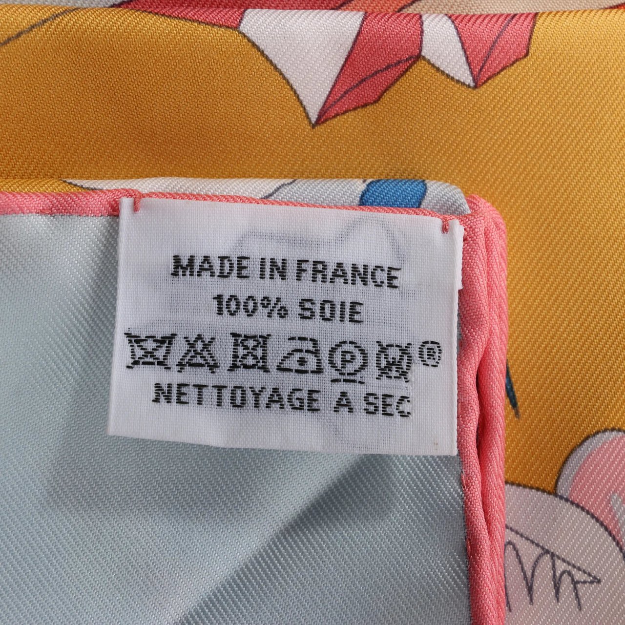 Hermès Hermès Carré 90 "Academia Ipica" Silk handkerchief in Orange Oranje