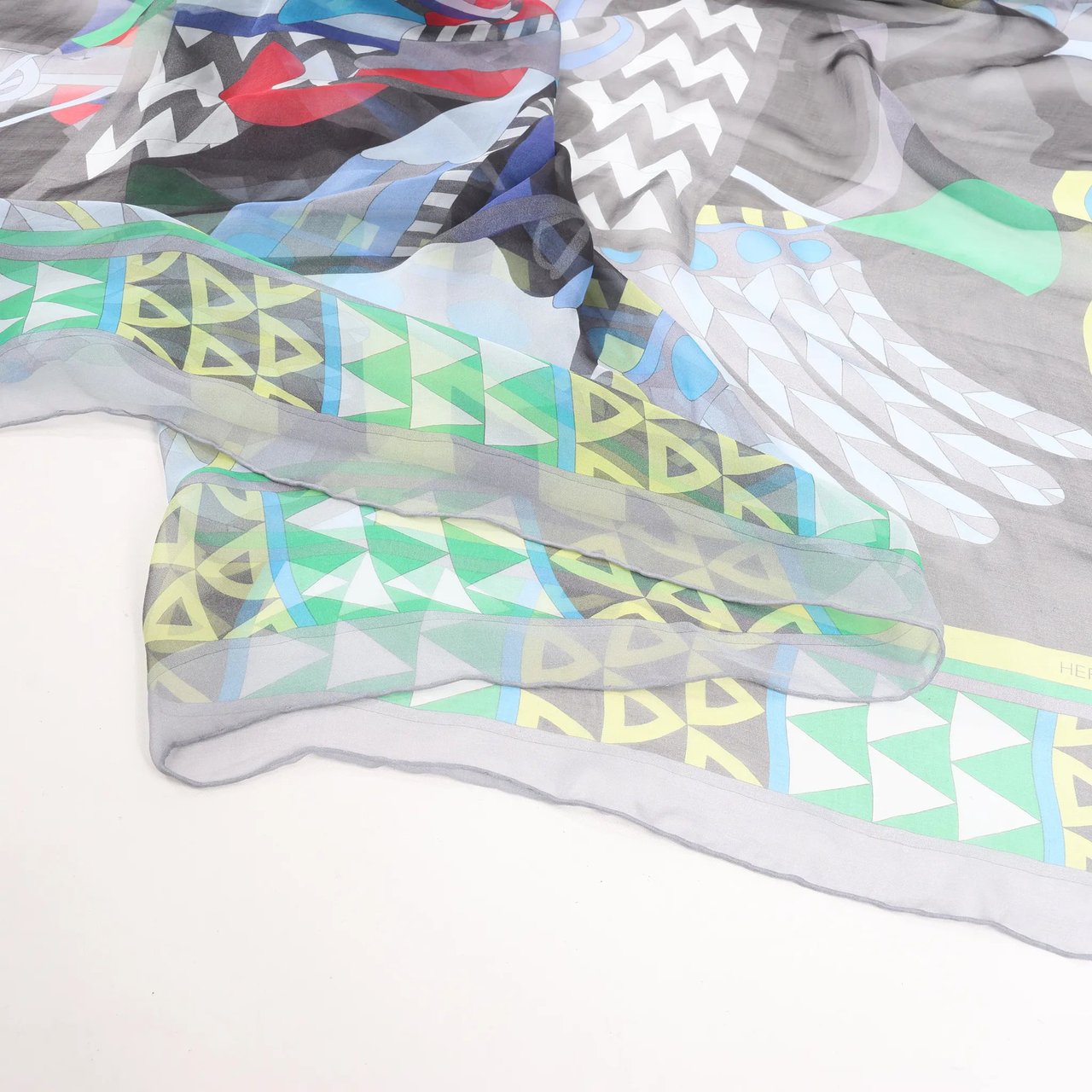 Hermès Hermès Carré 140 "CHEVAUX DE KARNAK" Silk handkerchief in Gray Grijs