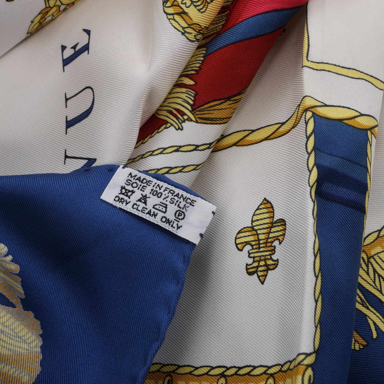 Hermès Hermès Carré 90 "Vue du Carrosse de la Galère La Réale" Silk handkerchief in Navy Blue Navy