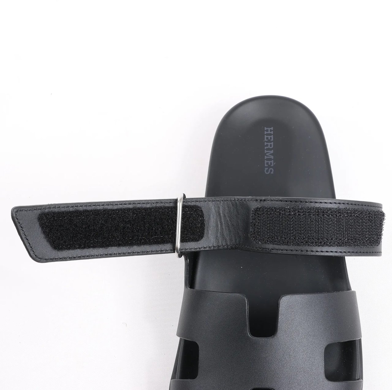 Hermès HERMES Cypre Leather Sandals in Black, Size 38.5 EU Zwart