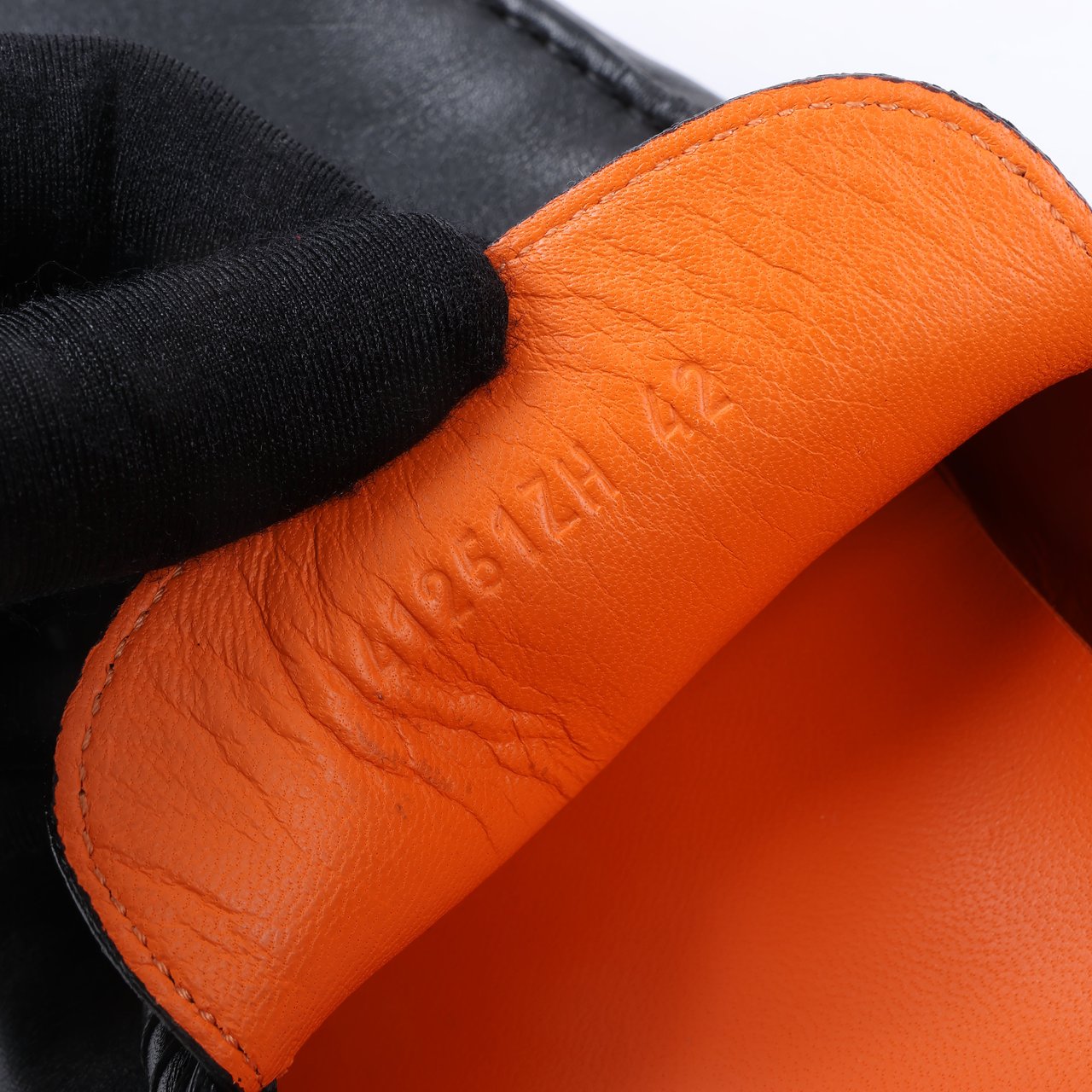 Hermès HERMES Irving Leather Driving Moccasins in Black Collier de Chien for Men, Size 42 EU Zwart