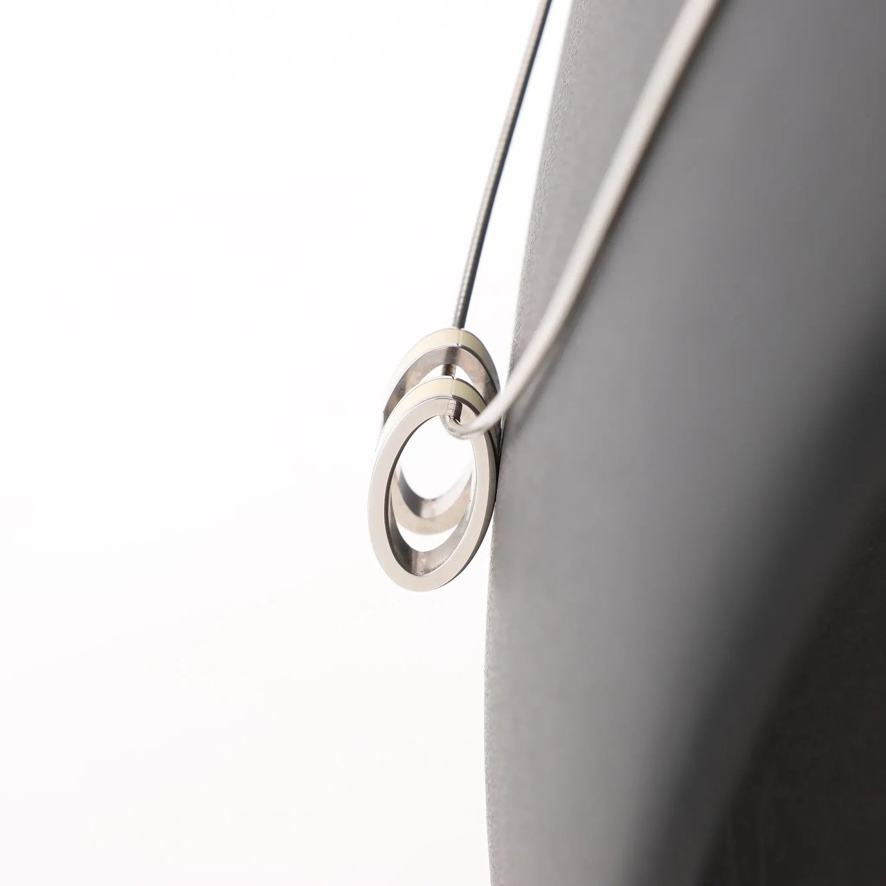 Hermès Hermes Pop H Necklace Metal × 925 in Ecru x Silver Divers