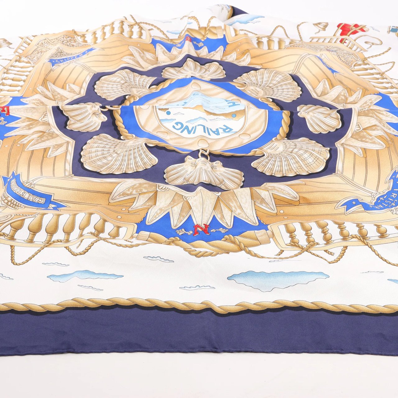 Hermès Hermès Carré 90 "RAILING" Silk handkerchief in Navy Blue Navy