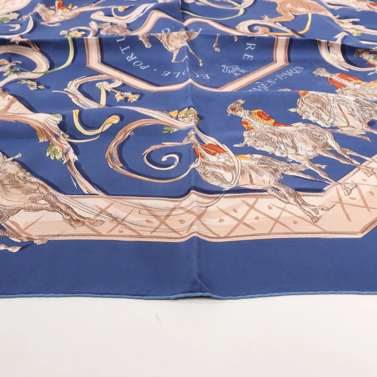 Hermès Hermès Carré 90 "ECOLE PORTUGAISE D'ART EQUESTRE" Silk handkerchief in Navy Blue Navy