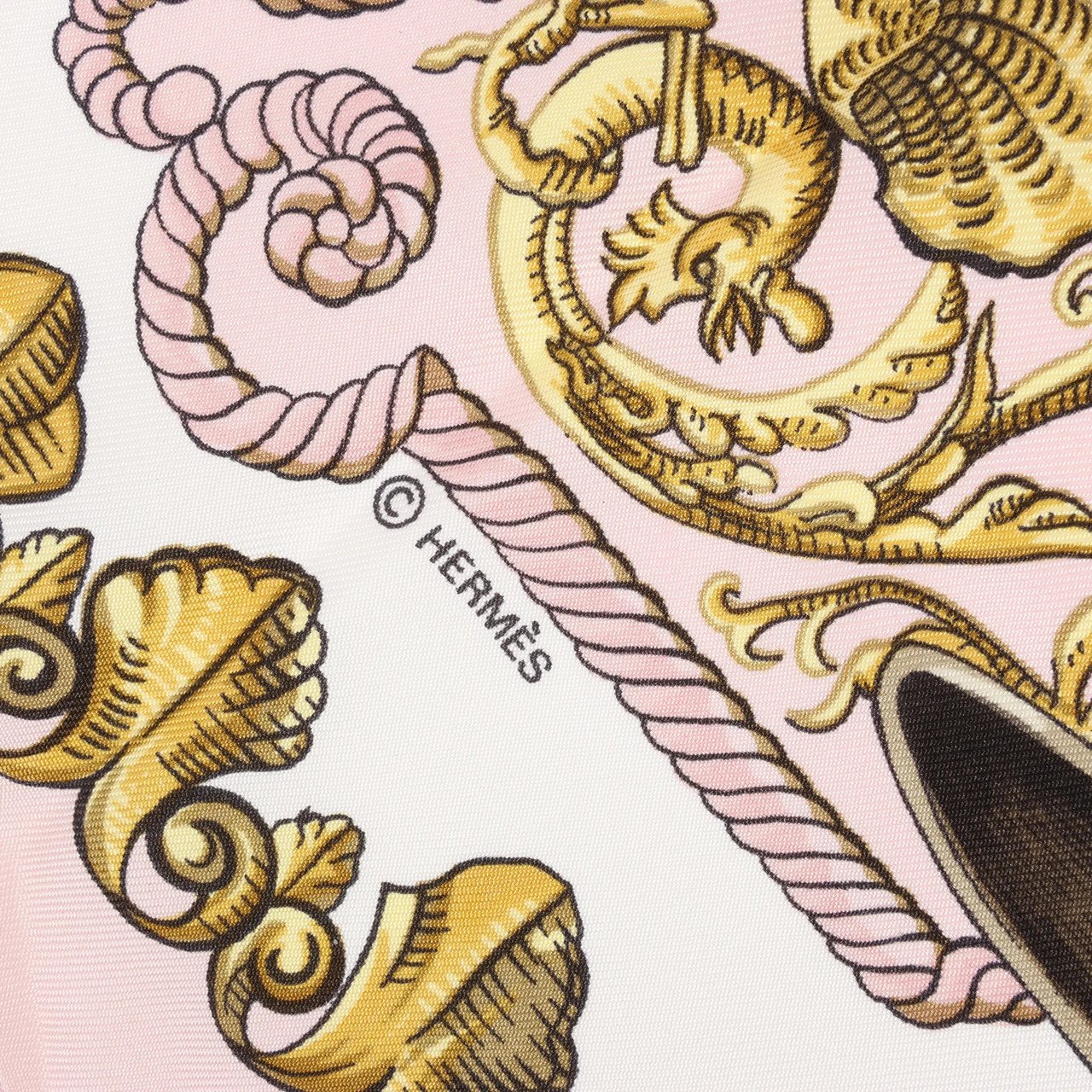 Hermès Hermès Carré 90 "LVDOVICVS MAGNVS" Silk handkerchief in Pink Roze