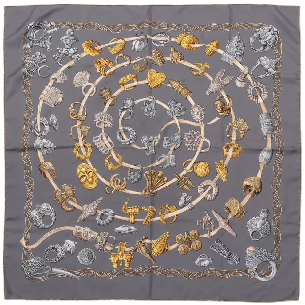 Hermès Hermès Carré 90 "ALLIANCES DU MONDE" Silk handkerchief in Gray Grijs