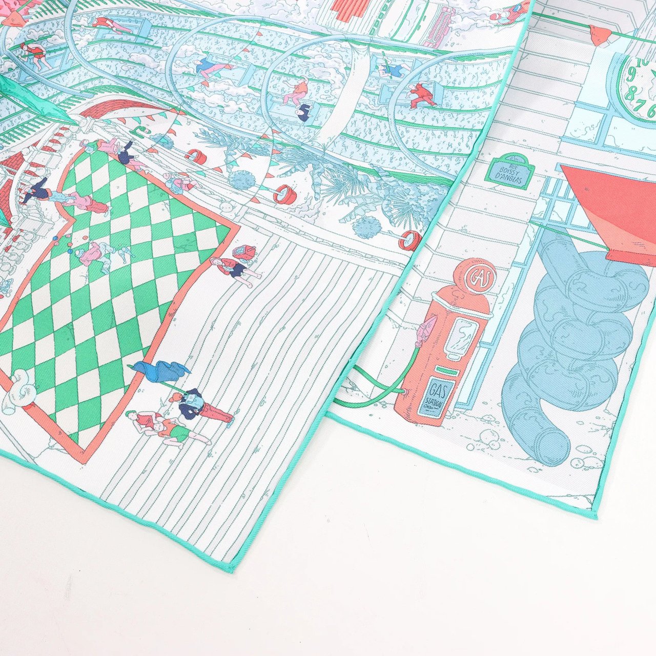 Hermès Hermès Carré 90 "Le Grand Prix du Faubourg" Silk handkerchief in Blue Blauw