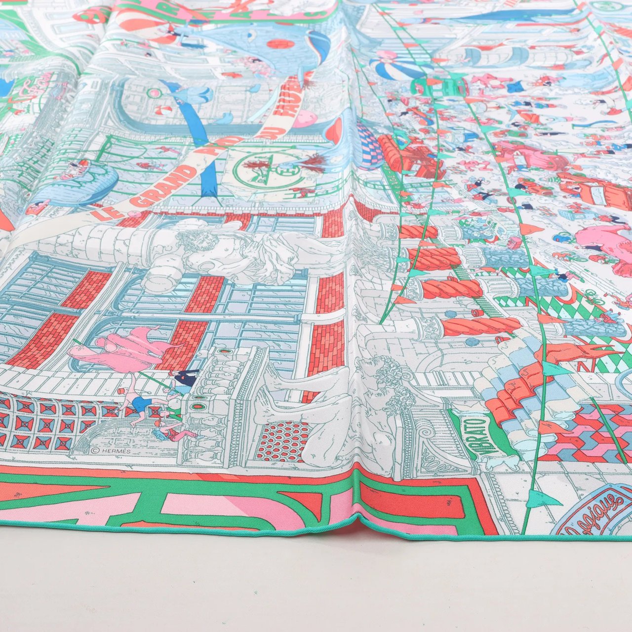 Hermès Hermès Carré 90 "Le Grand Prix du Faubourg" Silk handkerchief in Blue Blauw