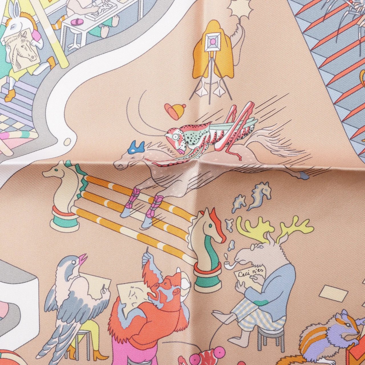 Hermès Hermès Carré 90 "Academia" Silk handkerchief in Pink Roze