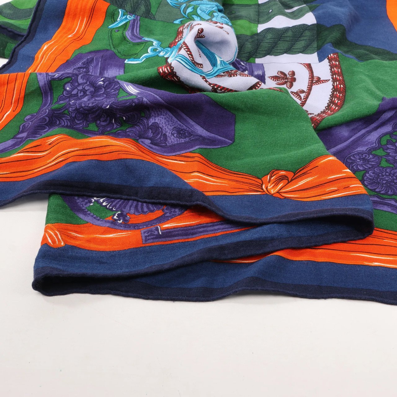 Hermès Hermès Carré Géant "ETRIERS" Cashmere & Silk Scarf in Navy Blue Blauw