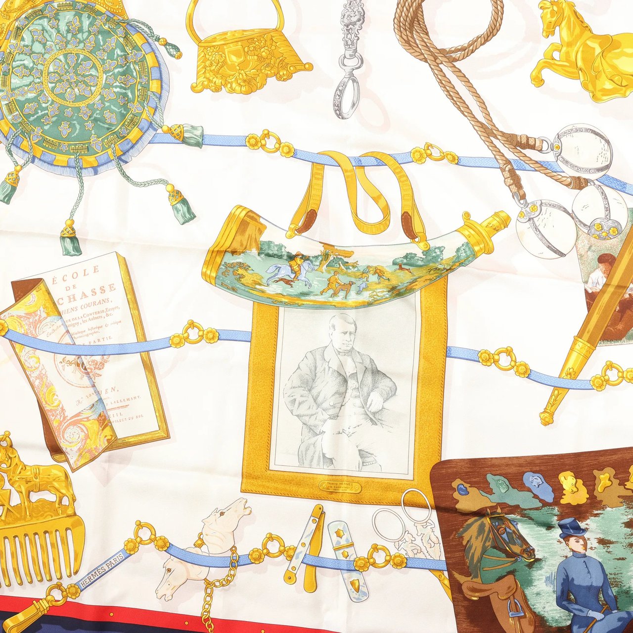 Hermès Hermès Carré 90 "Memoire d'Hermes" Silk handkerchief in Navy Blue Blauw