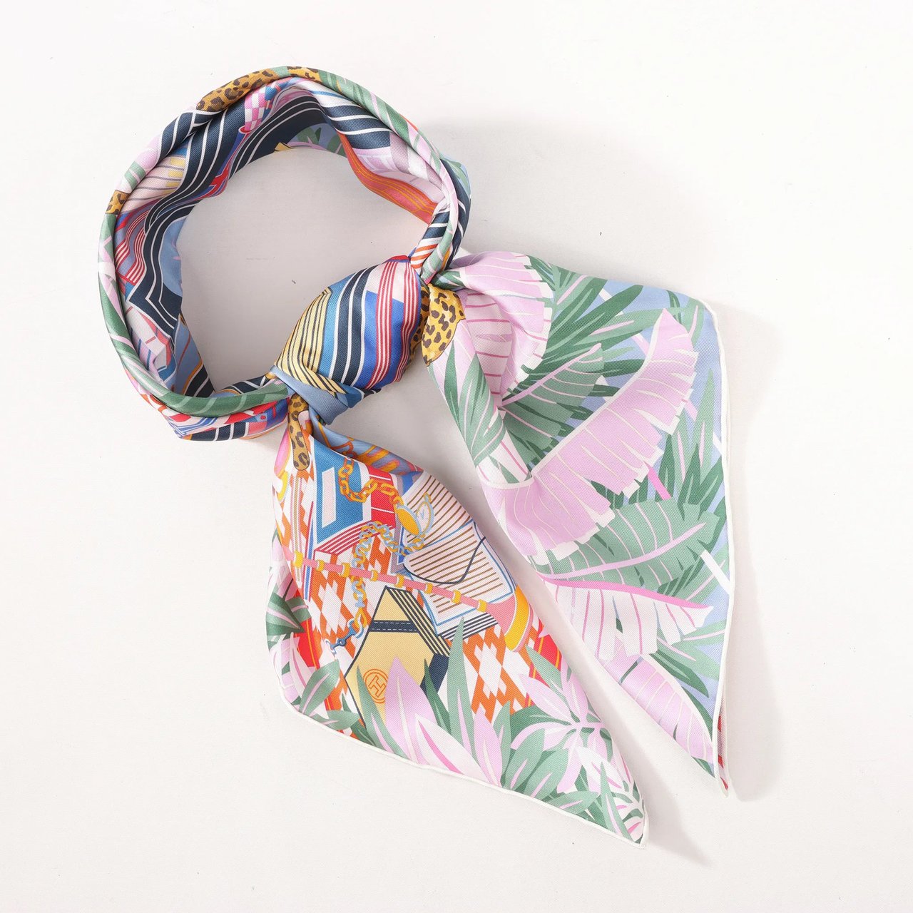 Hermès Hermès Carré 90 Double Face "Les Douze Leopards" Silk handkerchief in Multicolor Divers