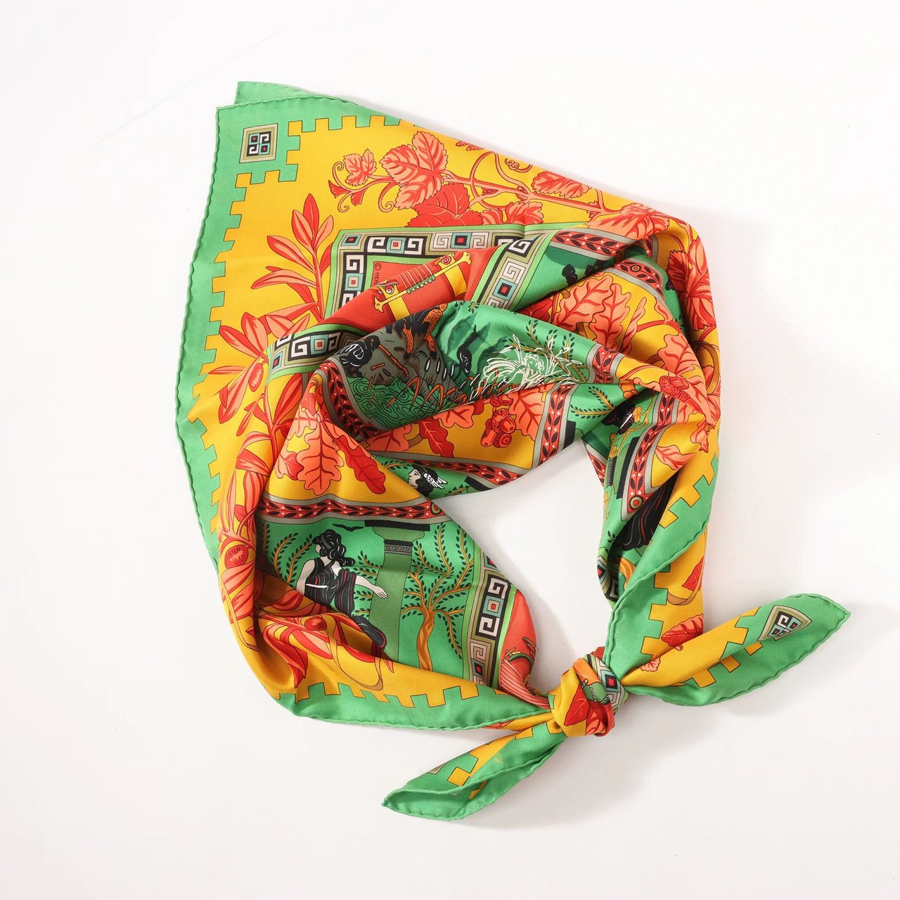 Hermès Hermès Carré 90 "MUSIQUE DES DIEUX" Silk handkerchief in Orange x Green Oranje