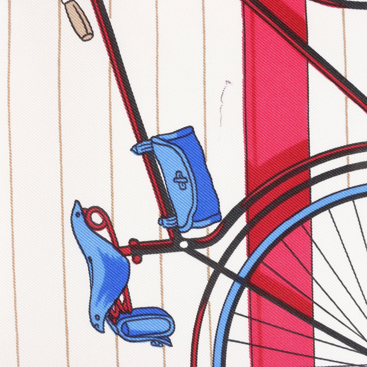 Hermès Hermès Carré 90 "LES BECANES" Silk handkerchief in Blue x White Blauw