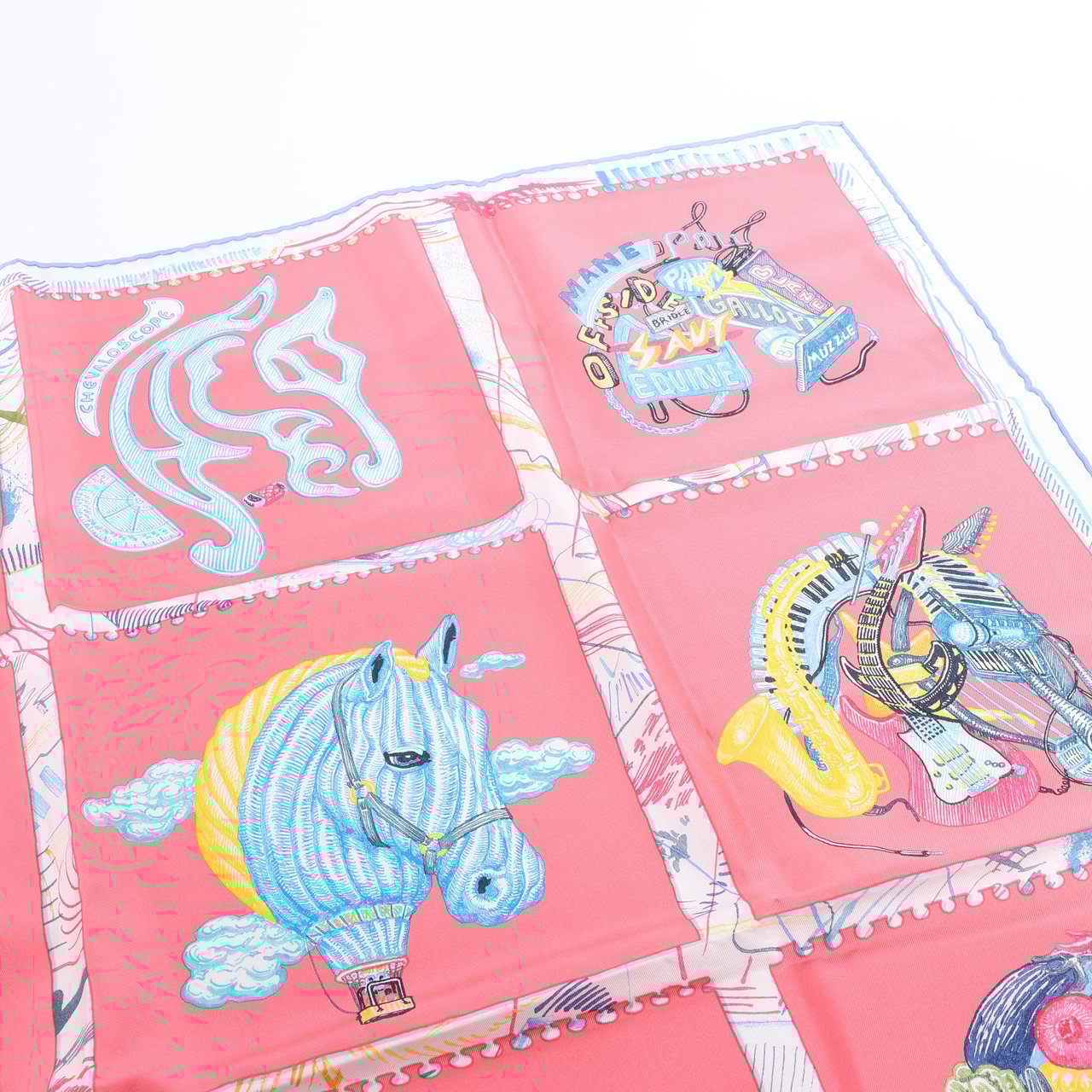 Hermès Hermès Carré 90 "Chevaloscope" Silk Scarf in Pink Roze
