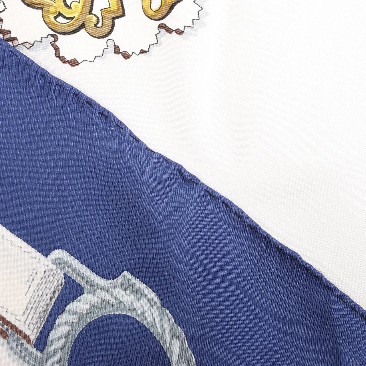 Hermès Hermès Carré 90 "Cuivreries" Silk handkerchief in Navy Blue x White Blauw