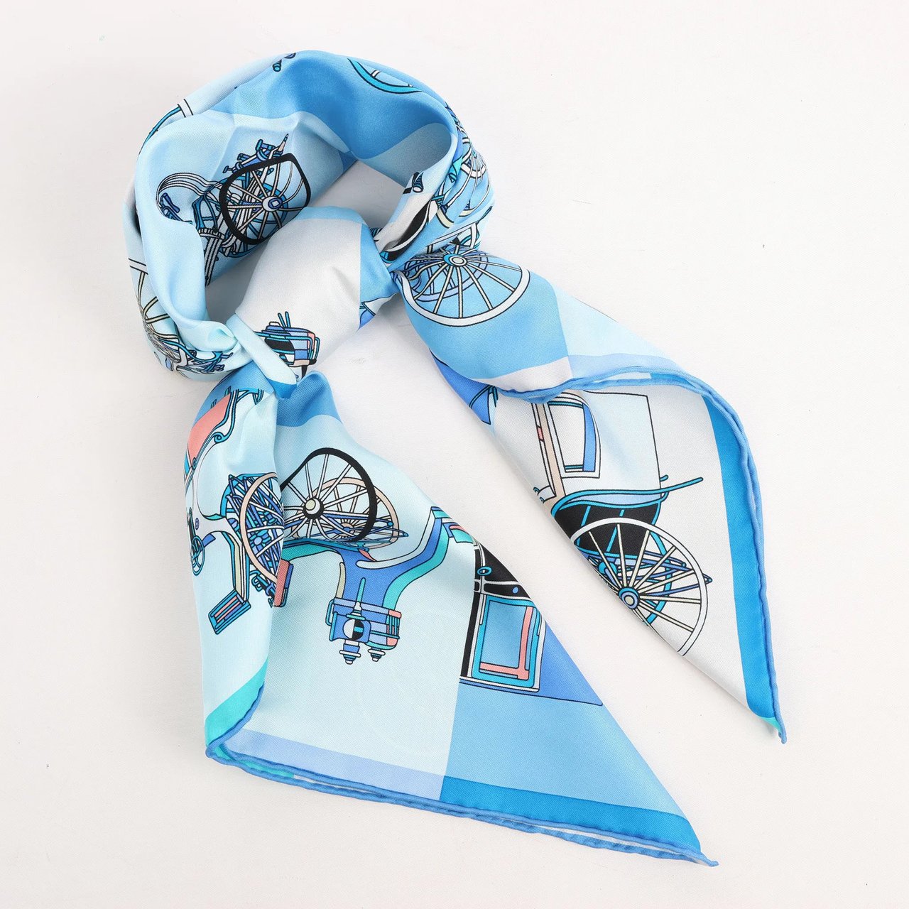 Hermès Hermès Carré 90 "Voitures Exquises Elaborate Carriages" Silk handkerchief in Blue Divers