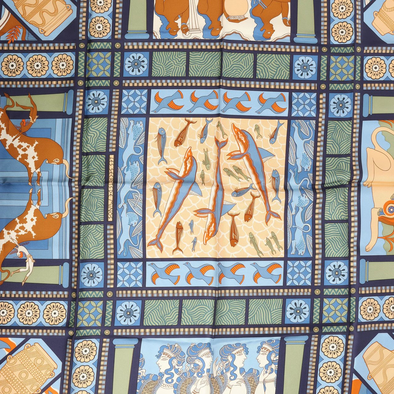 Hermès Hermès Carré 90 "LES SECRETS DE MINOS" Silk handkerchief in Navy Blue Divers