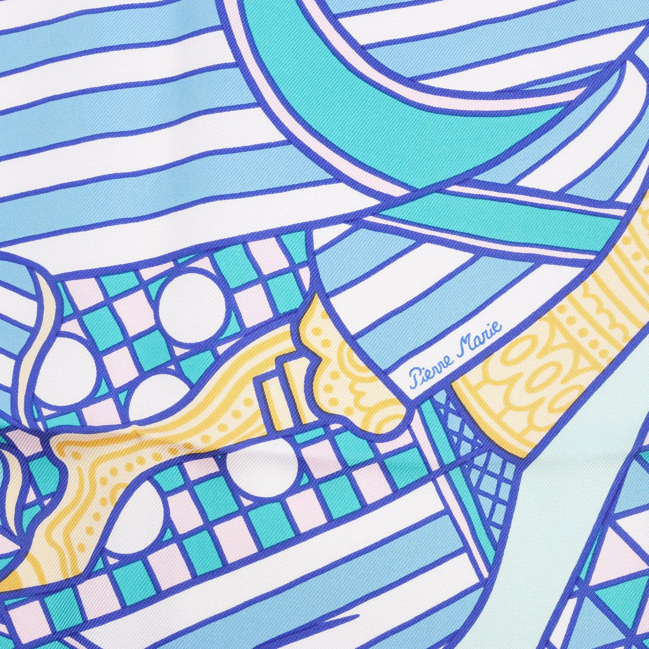 Hermès Hermès Carré 90 "DUELS ONIRIQUES" Silk handkerchief in Blue Blauw