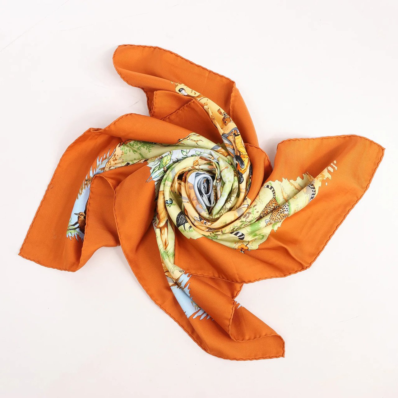 Hermès Hermès Carré 90 "AFRICA" Silk handkerchief in Brown Bruin