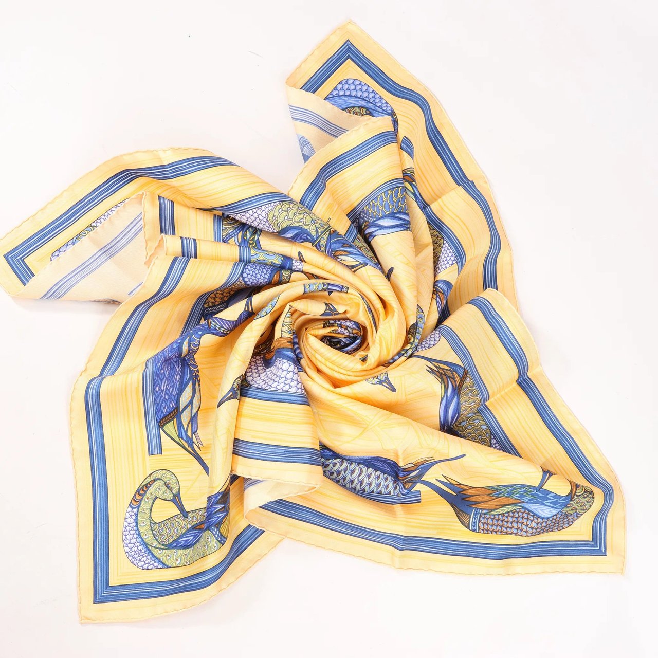 Hermès Hermès Carré 90 "La Mare aux Canards" Silk handkerchief in Yellow Geel