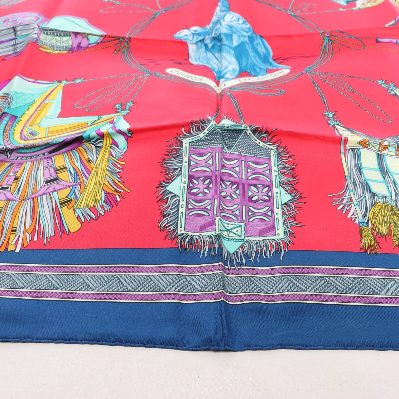 Hermès Hermès Carré 90 "Cuirs Du Desert" Silk handkerchief in Navy Blue x Red Blauw