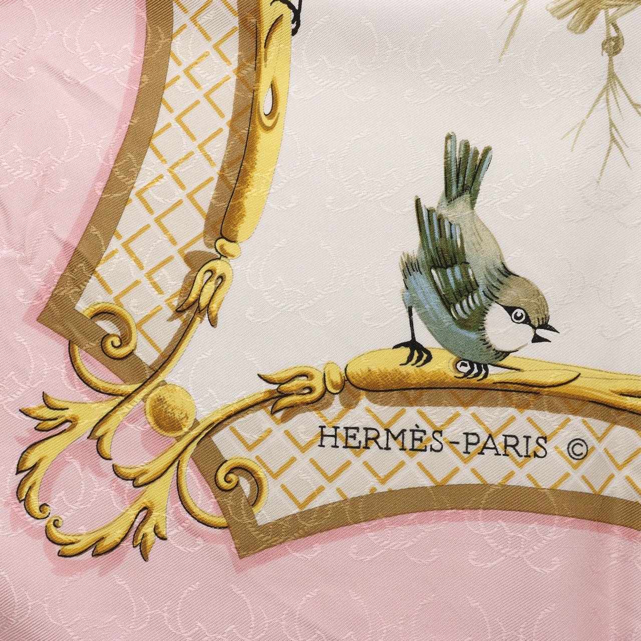 Hermès Hermès Carré 90 "La Cle des Champs" Silk handkerchief in Pink Roze