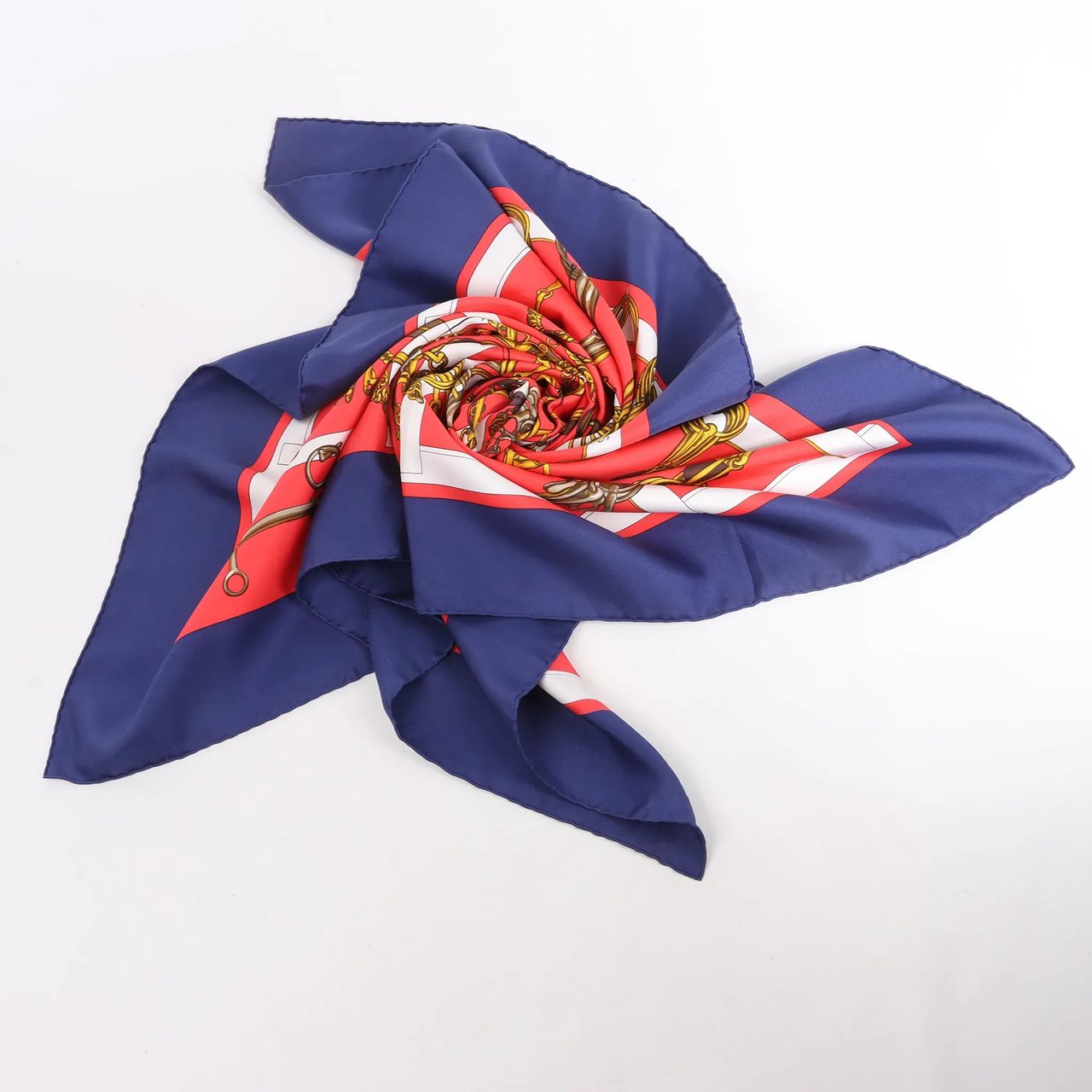 Hermès Hermès Carré 90 "MORS&FILETS" Silk handkerchief in Red x Navy Blue Rood