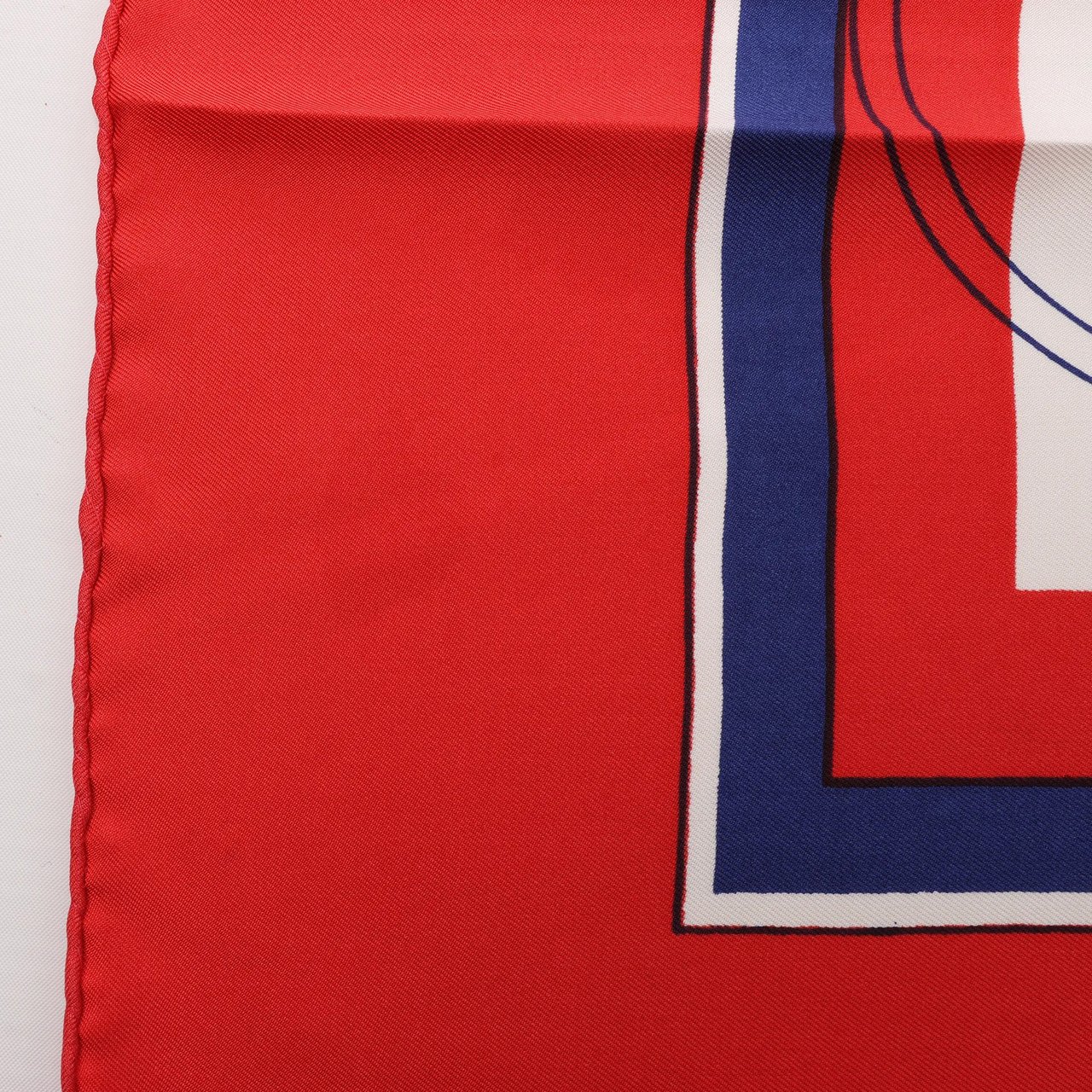 Hermès Hermès Carré 90 "Ex Libris" Silk handkerchief in Red Divers