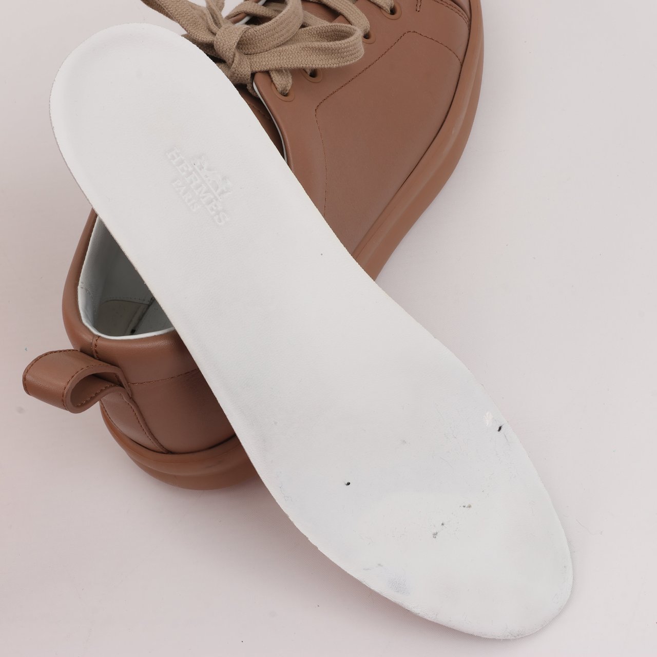 Hermès Hermès Happy Leather Sneakers in Brown, Size 39 Bruin