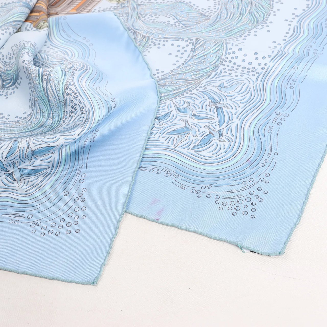 Hermès Hermès Carré 90 "LES RIVIERES DE BABEL" Silk handkerchief in Blue Divers