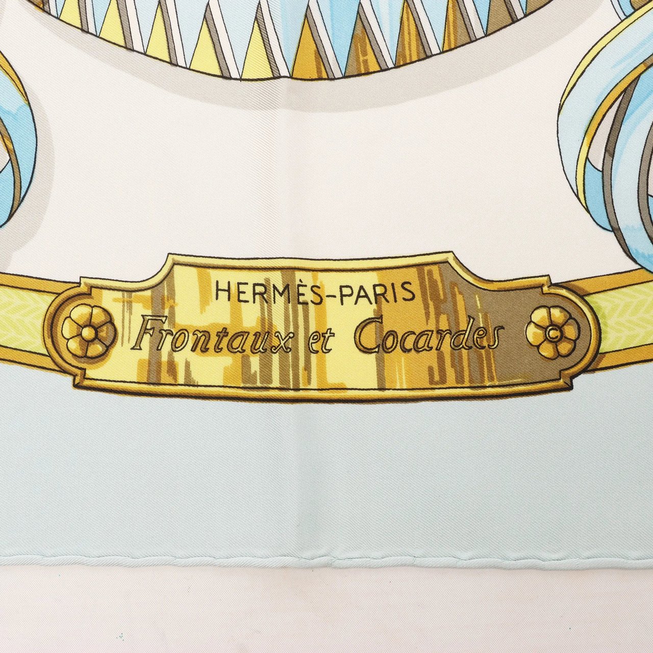 Hermès Hermès Carré 90 "Frontaux et Cocardes" Silk handkerchief in Blue Divers