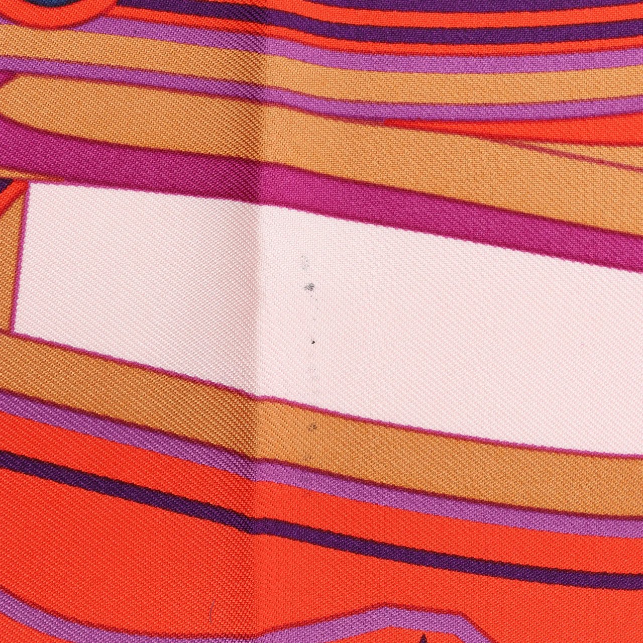 Hermès Hermès Carré 90 "LES ROUES DE PHAETON" Silk handkerchief in Orange Divers